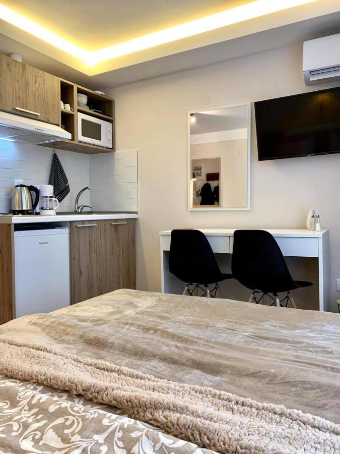 Center Deluxe Studio Салоніки Екстер'єр фото