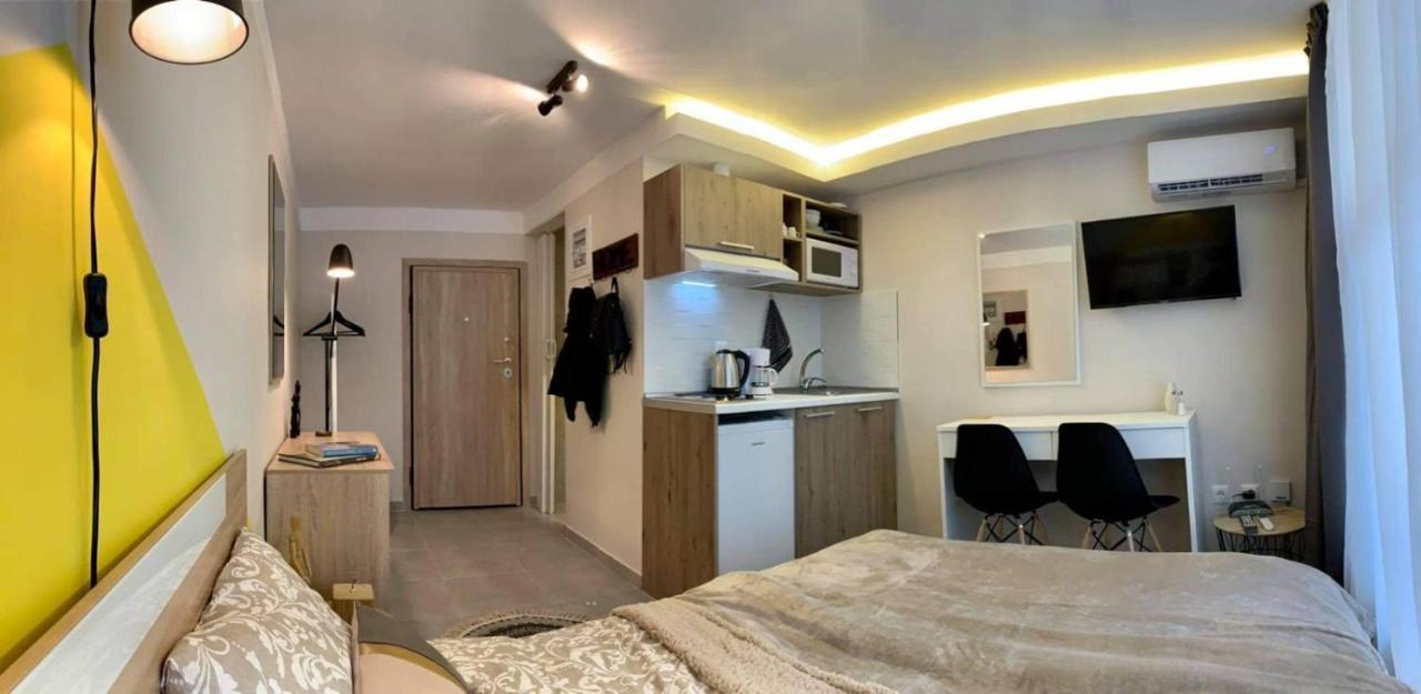 Center Deluxe Studio Салоніки Екстер'єр фото