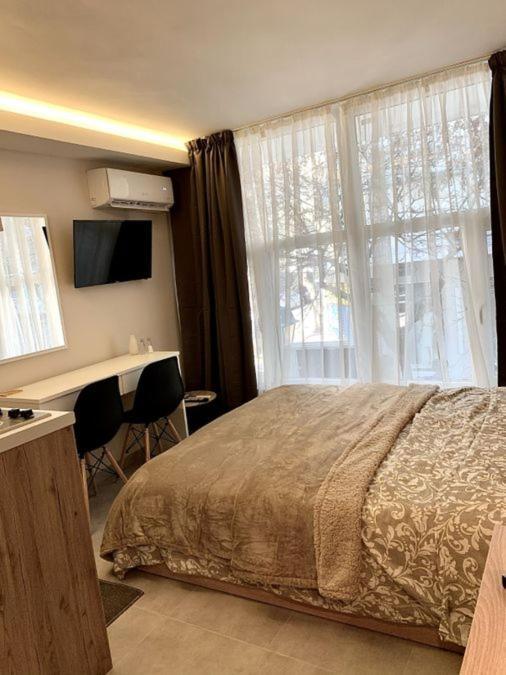 Center Deluxe Studio Салоніки Екстер'єр фото